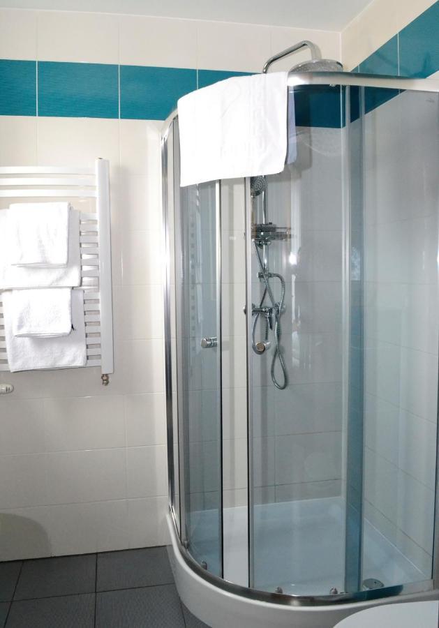 Comfort-24 Plus Slupca Luaran gambar