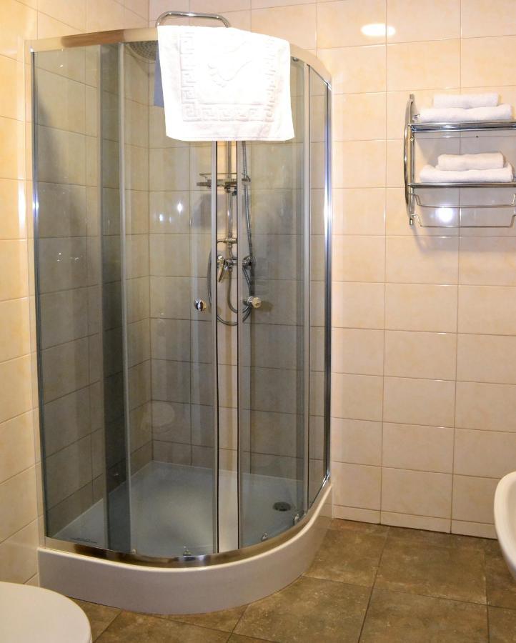 Comfort-24 Plus Slupca Luaran gambar