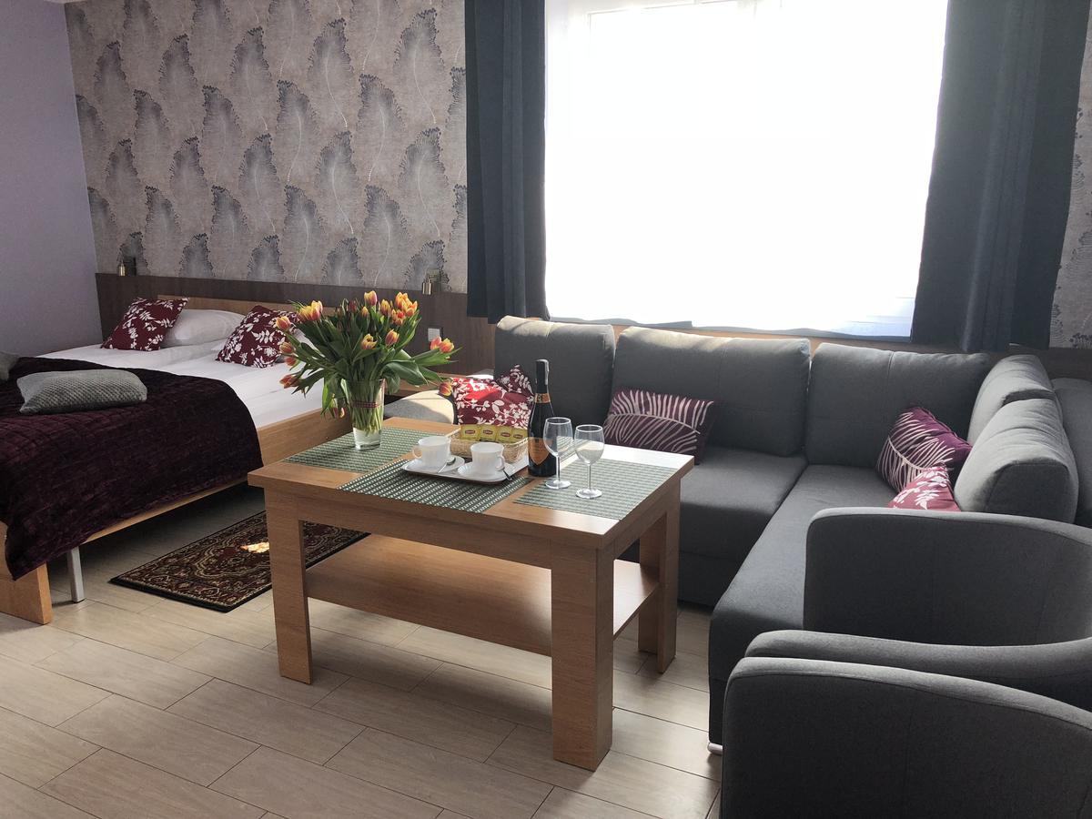 Comfort-24 Plus Slupca Luaran gambar